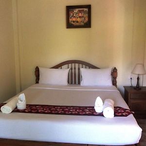 Standard Zimmer mit Kingsize-Bett